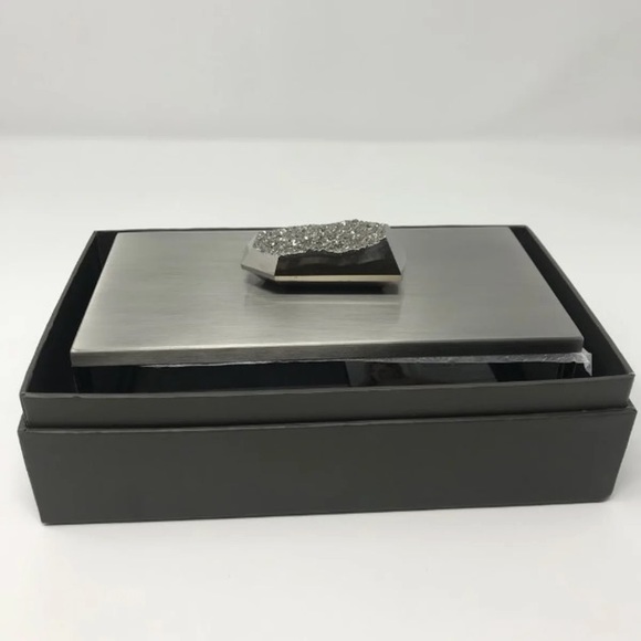 NWT Kendra Scott Antique Silv Acrylic Platinum Box - Picture 7 of 9
